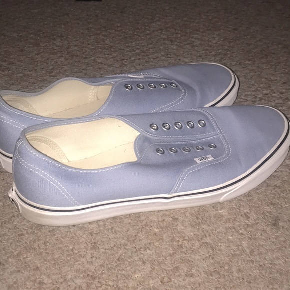 Vans 🚐 - Picture 3 of 5